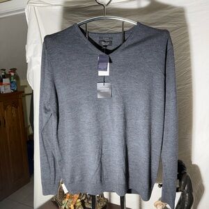 Nordstrom Men's Charcoal Gray V-Neck Sweater